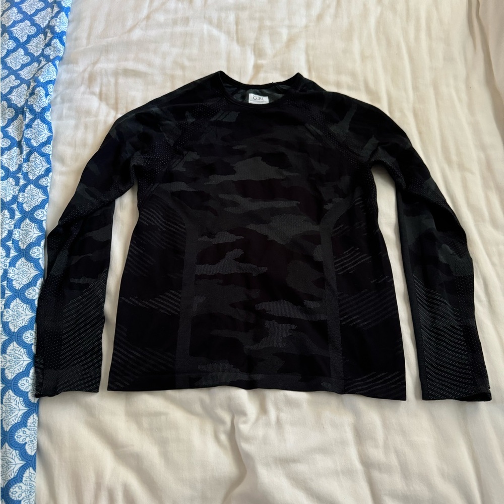 Athleta Girl Power Up long sleeve athletic shirt